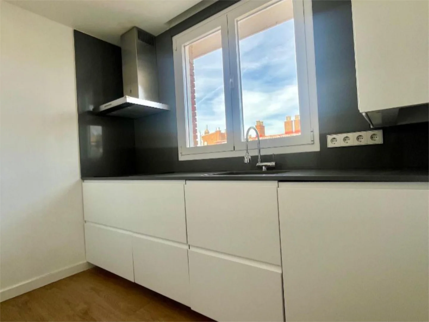 Piso en  Calle de César González Ruano 19 - Foto 18