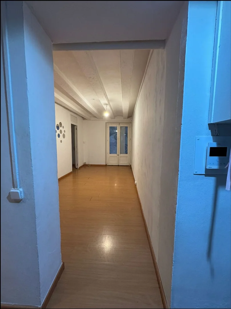 Piso en calle d'Avinyó, 25 - Foto 4