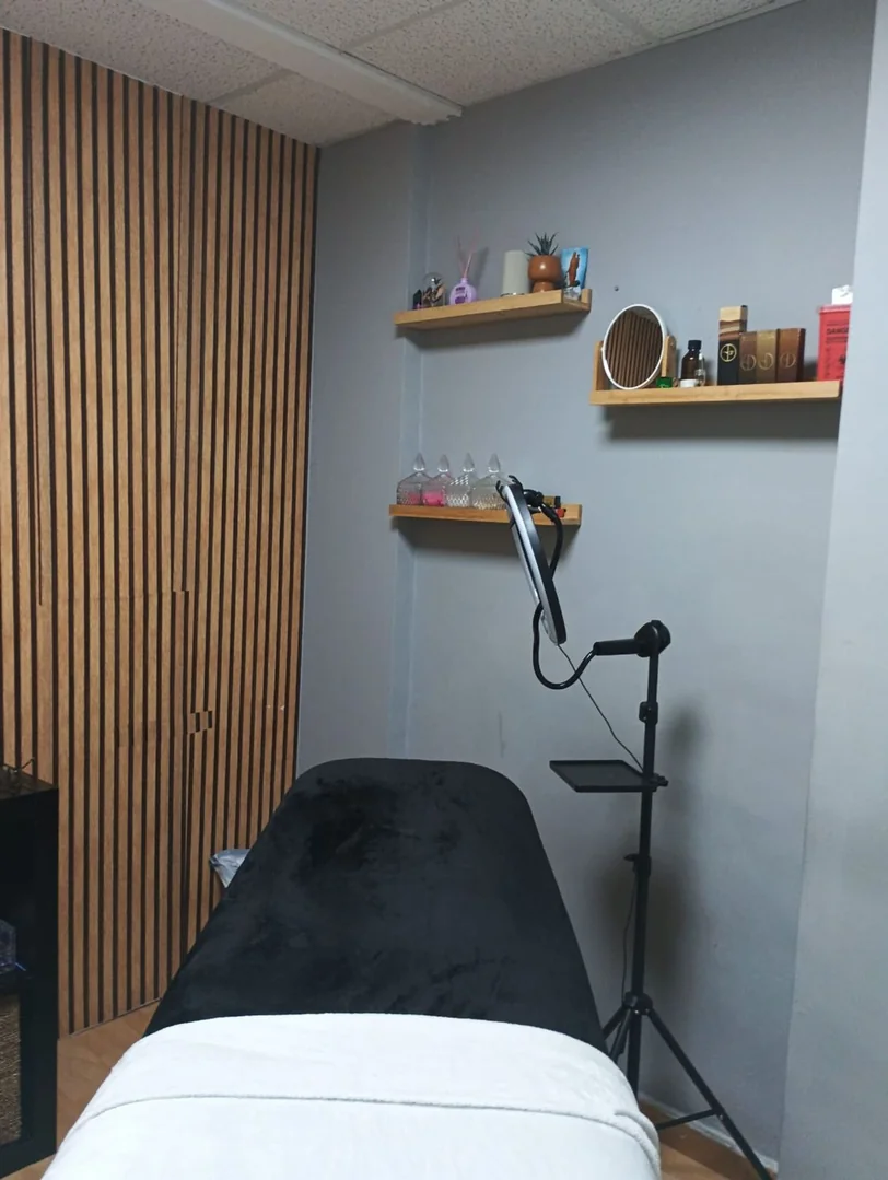Clínica de fisioterapia en El Camp de l'Arpa del Clot, El Camp de l'Arpa del Clot - Foto 23