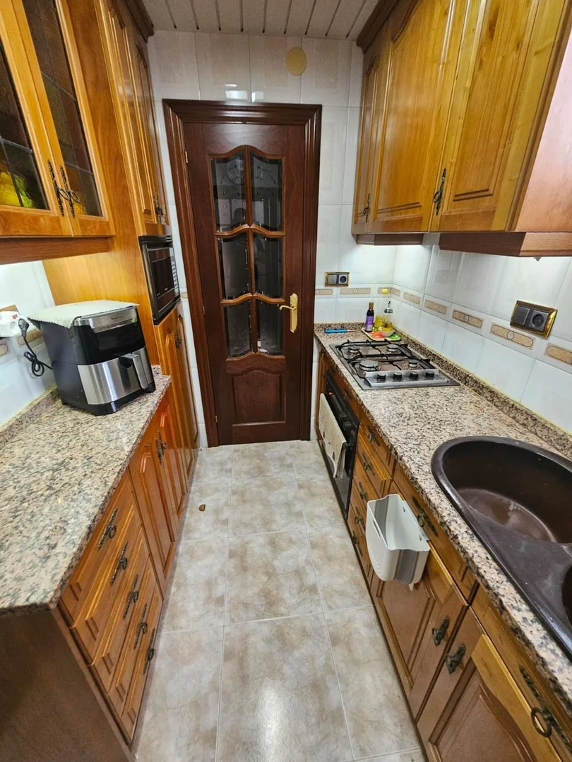 Piso en Calle de Puig i Cadafalch, 20, Sant Genís Dels Agudells - Montbau - Foto 16