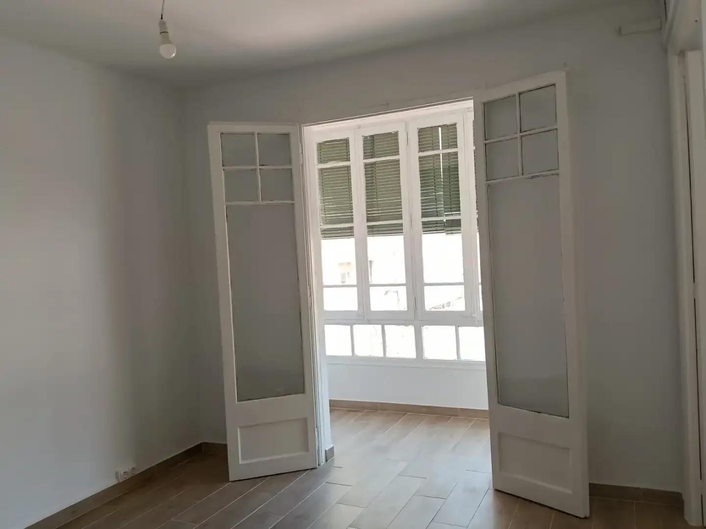Piso en  Carrer del Comte Borrell - Foto 3