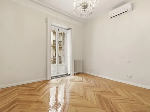 Piso en  Calle de Recoletos 9 - Foto 16