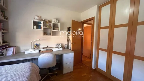 Chalet adosado en Calle de Jaén - Foto 18