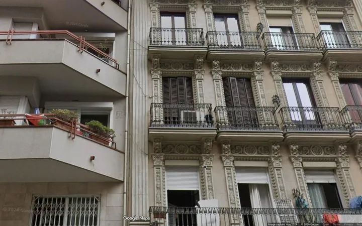 Piso en Calle de València, 555, El Camp de l'Arpa del Clot - Foto 1