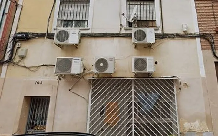 Edificio residencial en Calle de Nicolás Usera, 104 - Foto 1