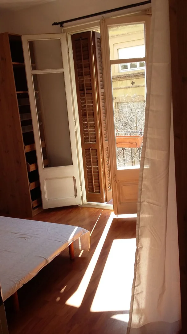 Piso en calle del Dos de Maig, 296 bis - Foto 1