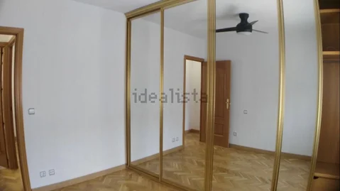 Piso en Barrio Tres Olivos - Valverde - Foto 27