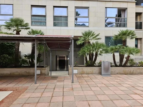 Piso en  Carrer de Josep Pla 19 - Foto 2