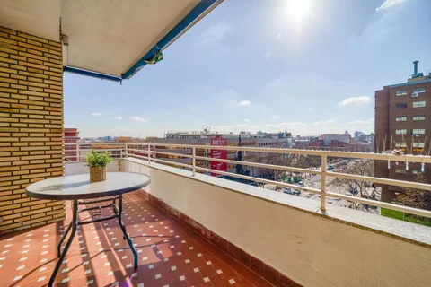 Piso en calle del Príncipe de Vergara, 203 - Foto 1