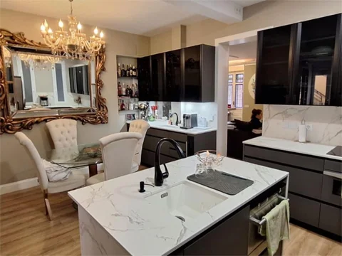 Piso en  Calle de Espartinas 8 - Foto 7