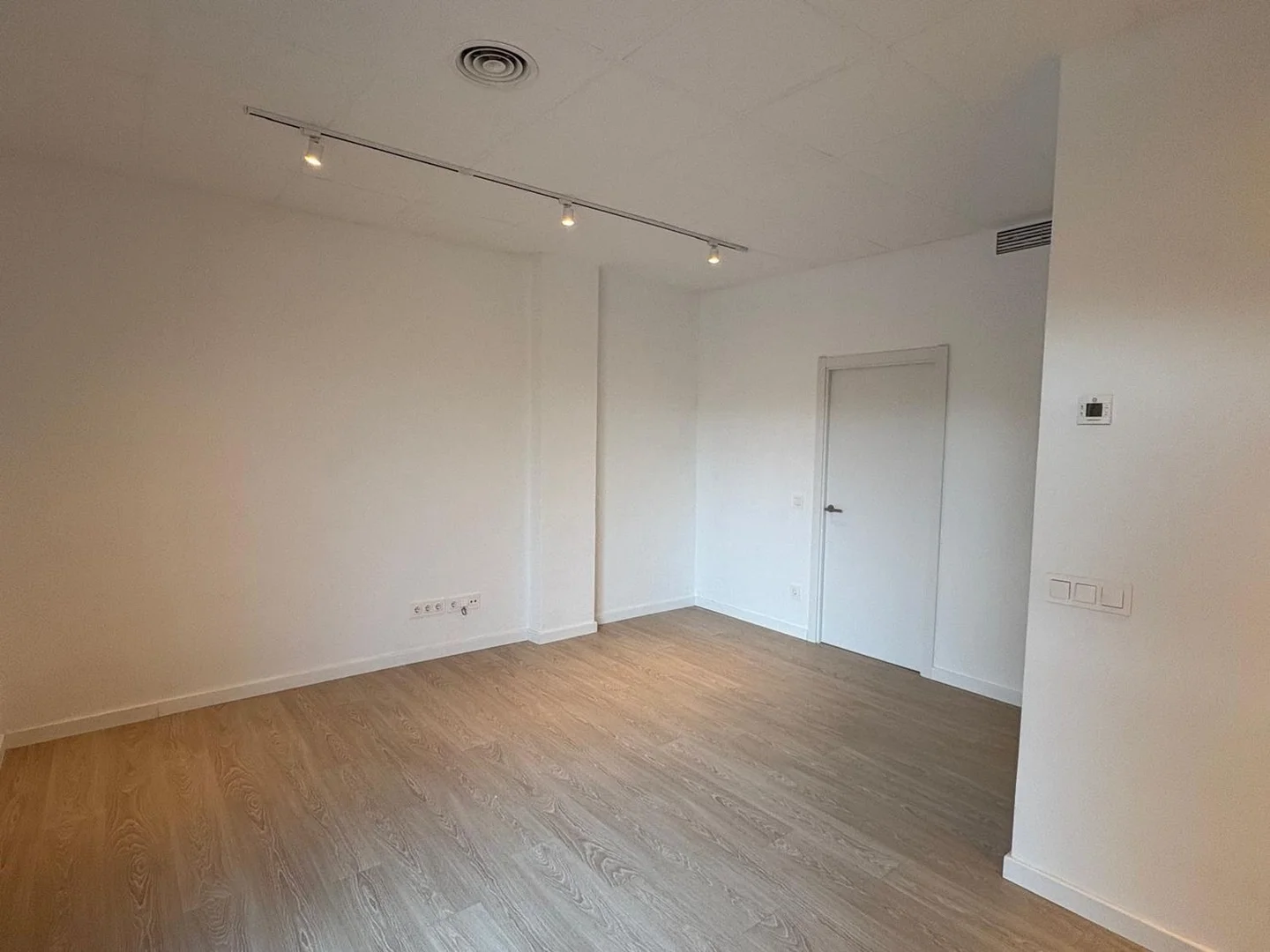 Piso en calle de Sant Francesc Xavier, 18 - Foto 5