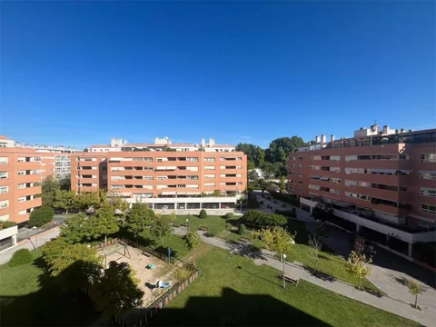 Piso en  Paseo de la Alameda de Osuna 50 - Foto 10