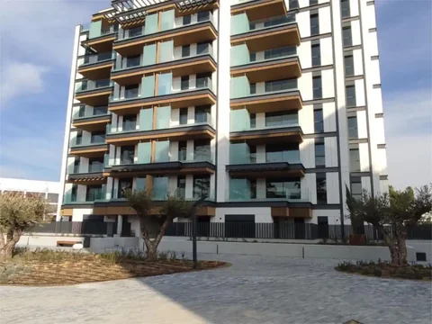 Piso en  Calle de Mesena 80 - Foto 1