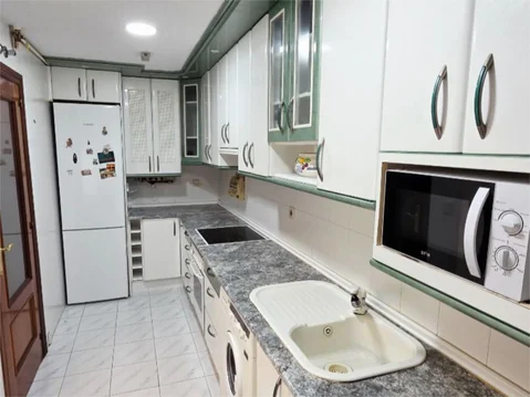 Piso en  Calle de Miami 8 - Foto 5