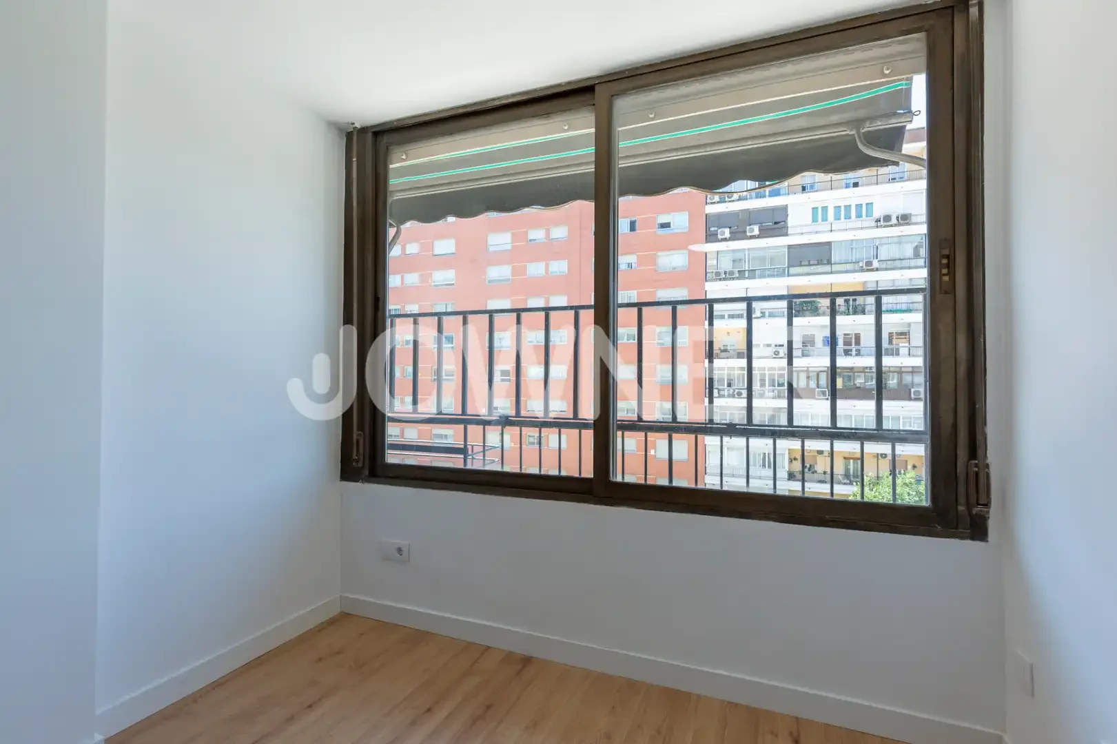 Piso en  Calle de la Virgen del Coro - Foto 8