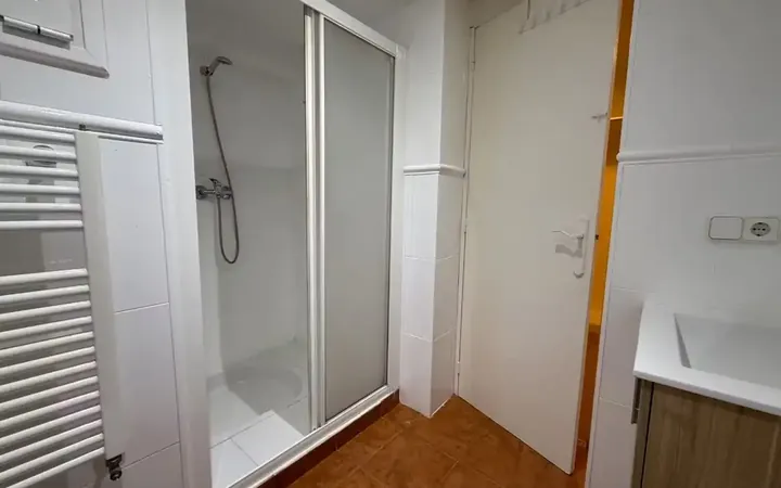 Estudio en  Carrer de Ferran 16 - Foto 6