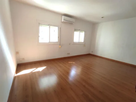 Piso en  Carrer del Ripollès 66 - Foto 2