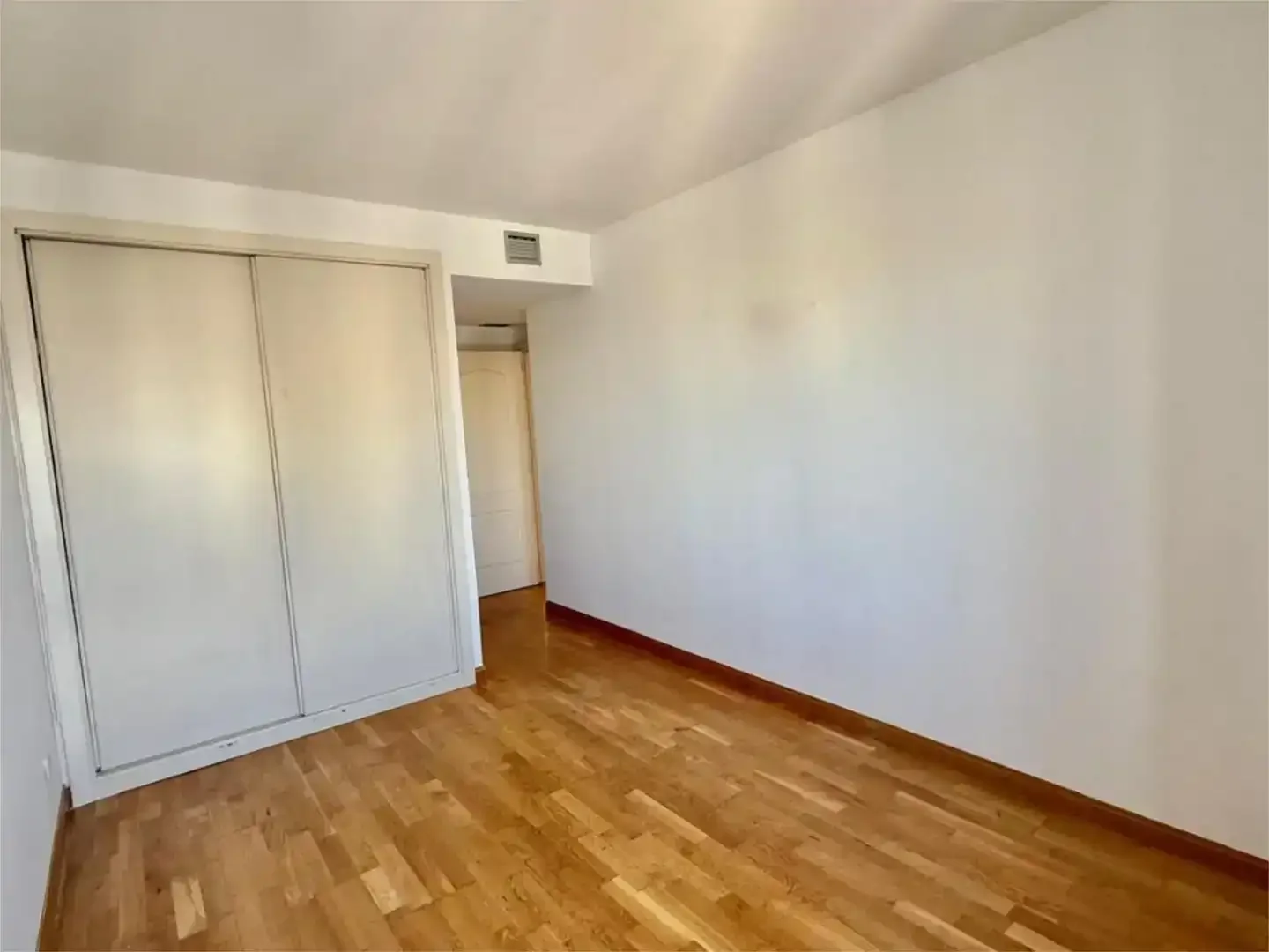 Piso en  Calle de Yerma 8 - Foto 8
