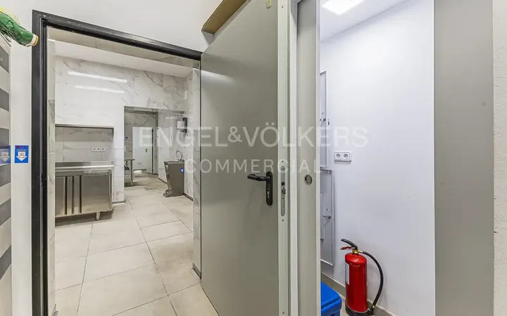 Local comercial en  Barcelona Capital - Foto 16
