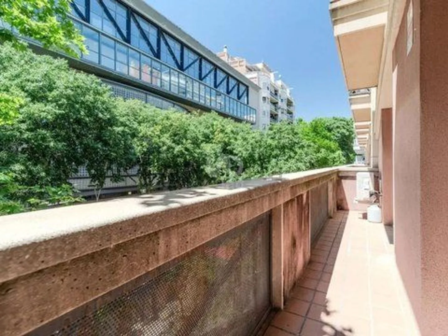 Piso en Calle del Comte Borrell, 26 - Foto 2