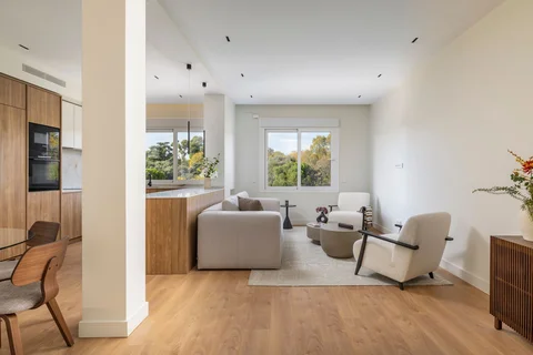 Piso en avenida de Menéndez Pelayo, 79 - Foto 1