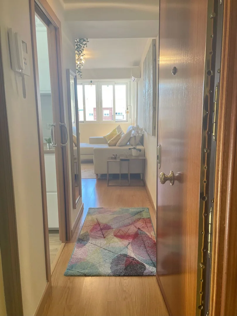 Ático en plaza de Ribadeo, 6 - Foto 2