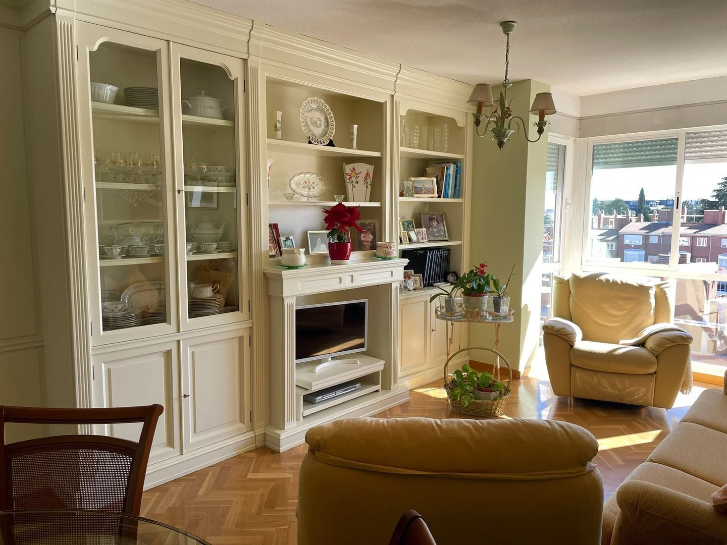 Piso en avenida de los Prunos, 11