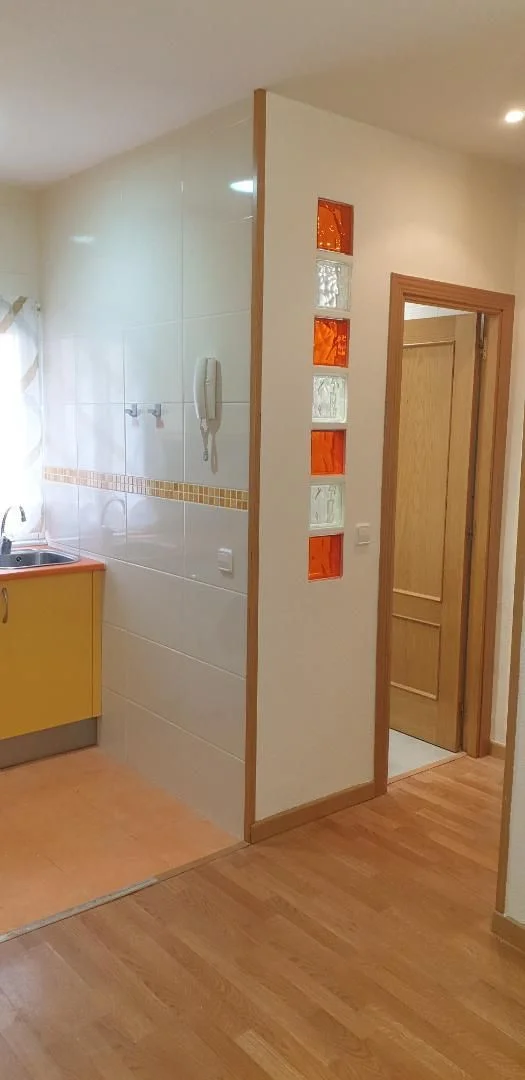 Piso en  Calle de Ávila 10 - Foto 1