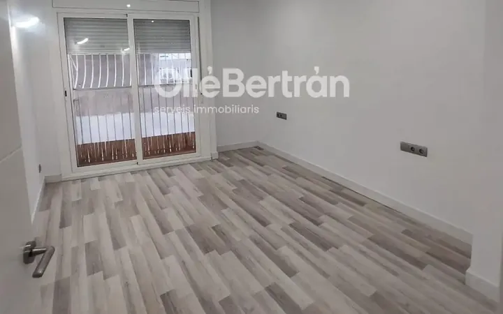 Piso en  del Canonge Pibernat - Foto 3