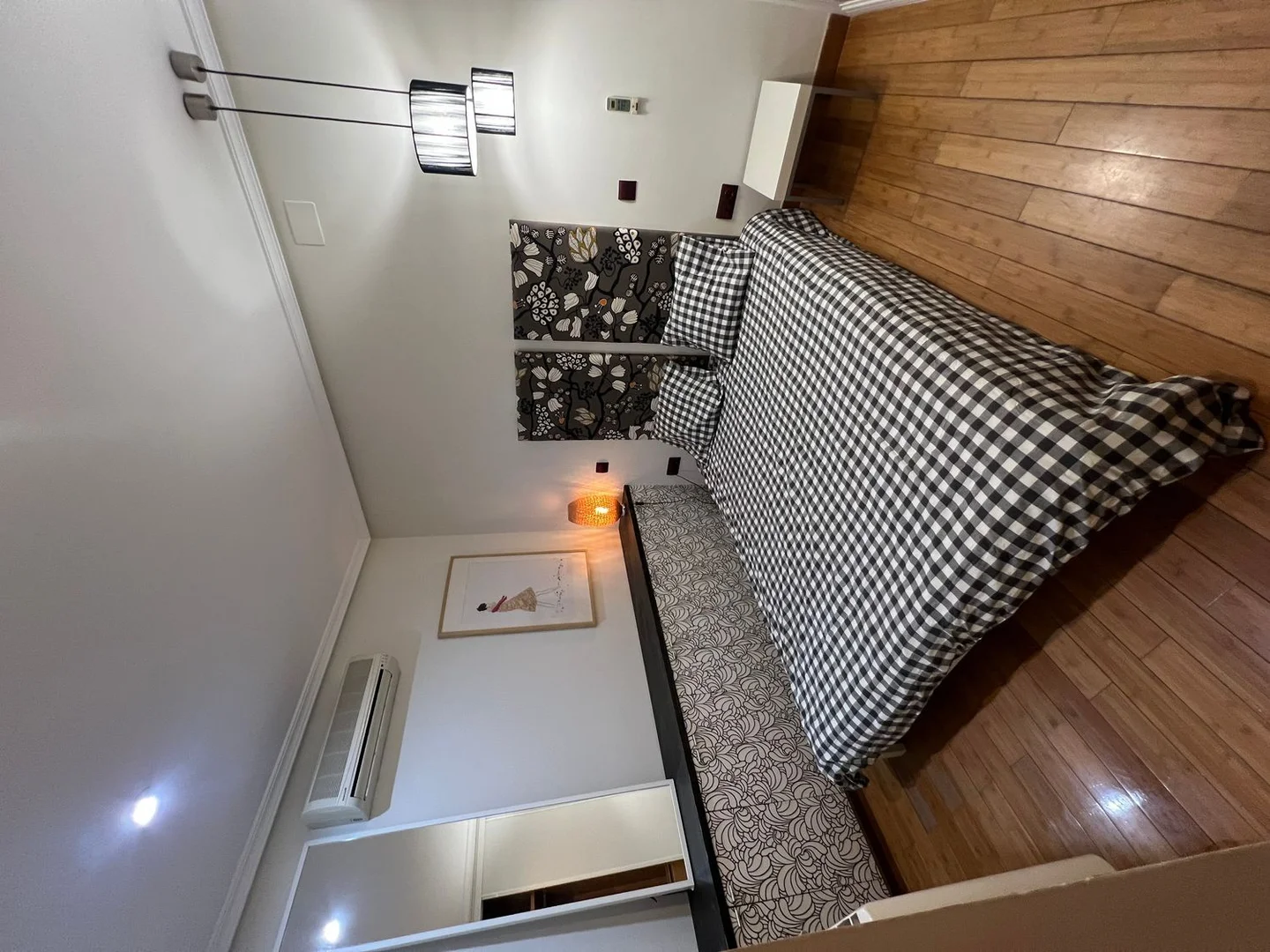 Piso en calle de Manuela Malasaña, 3 - Foto 1