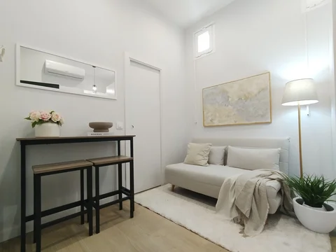 Estudio en calle de la Palma, 52 - Foto 6