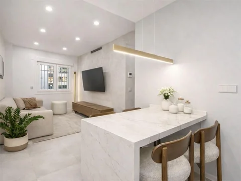 Piso en  Calle de Montesa 13 - Foto 4