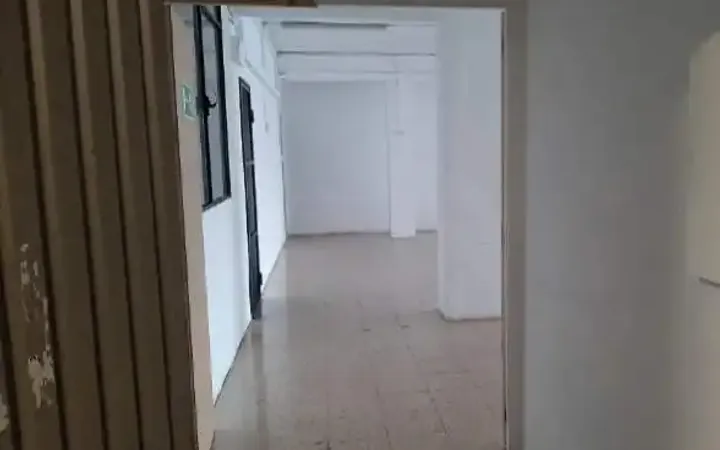 Local comercial en  Carrer Carrer Llull - Foto 8