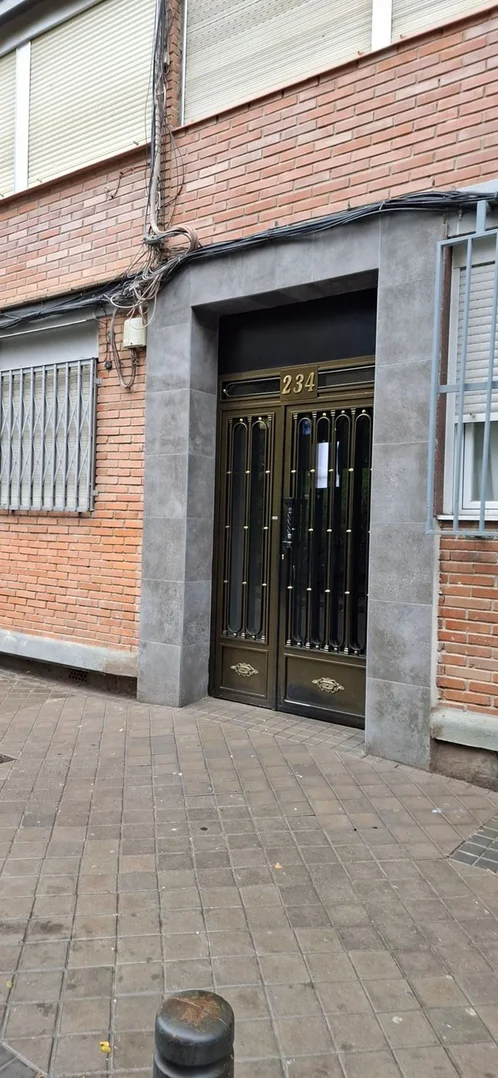 Piso en calle de Camarena, 234 - Foto 1