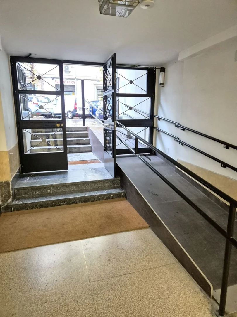 Piso en Barrio Castellana - Foto 3