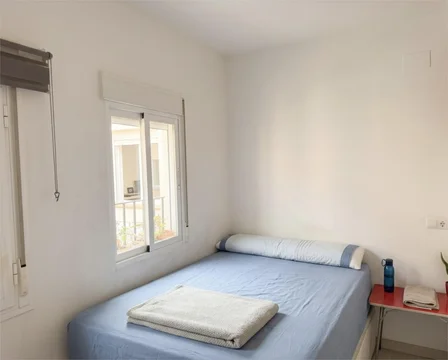 Piso en  Calle del Puerto Canfranc 25 - Foto 4