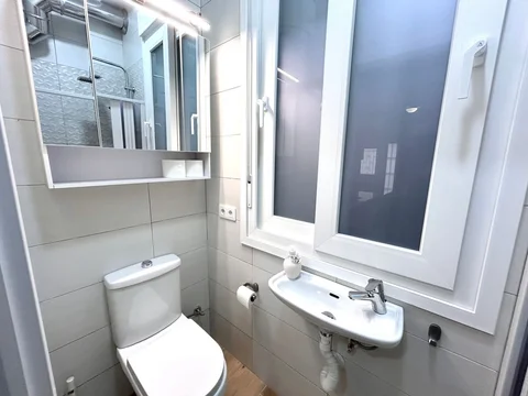 Estudio en Barrio Ramón de Carranza - Madre Rafols - Foto 3