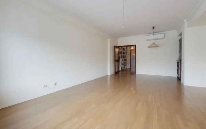 Piso en Calle de Agustín de Foxá, Castilla - Foto 2