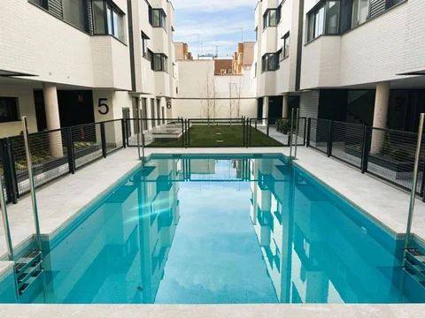 Piso en calle Germán Pérez Carrasco, 64 - Foto 1