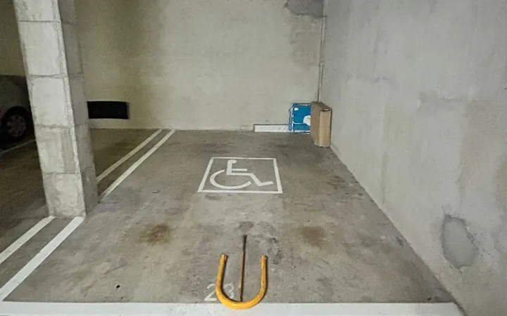 Garaje en Calle d'Aneto, 34, Can Peguera - El Turó de la Peira - Foto 3