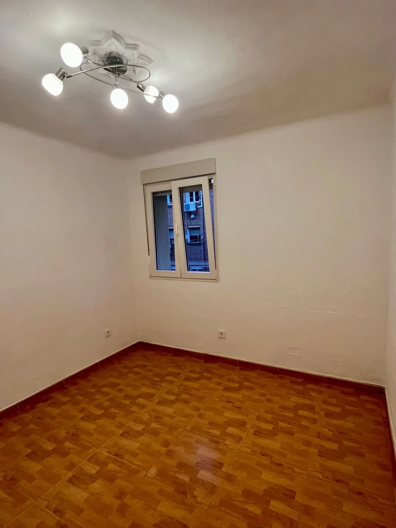 Piso en calle de Yecla, 5 - Foto 5