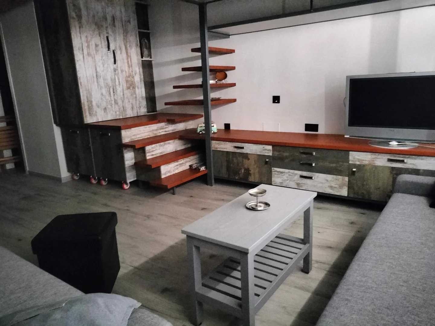 Estudio en calle de Medina de Pomar, 2 - Foto 1