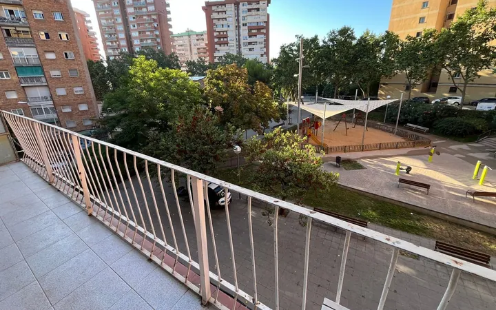 Piso en Plaza de Palestina, 7, Sant Genís Dels Agudells - Montbau - Foto 16