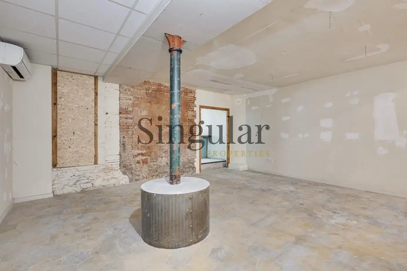 Local comercial en  Carrer de la Creu Coberta - Foto 13