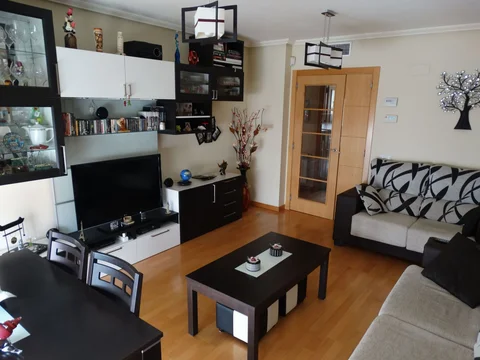 Piso en calle Clarinetes, 1 - Foto 2