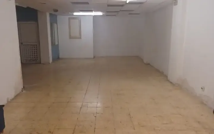 Local comercial en  Carrer de Sugranyes 1 - Foto 14