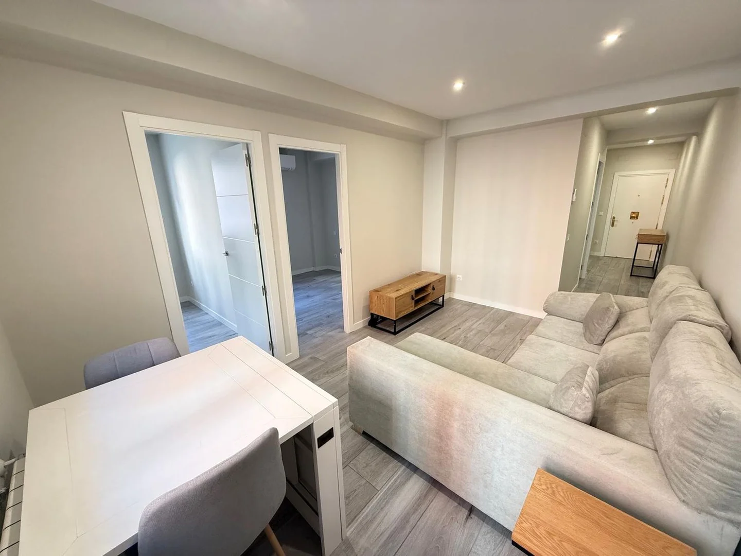 Piso en calle de Emilio Ferrari, 45