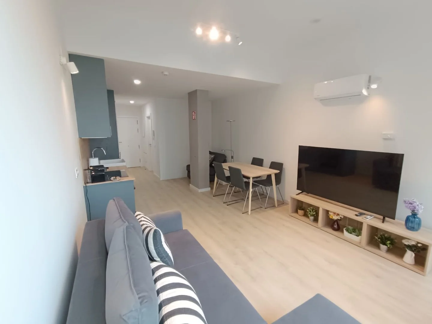 Estudio en Calle Laguna del Marquesado, Villaverde Alto - Foto 4
