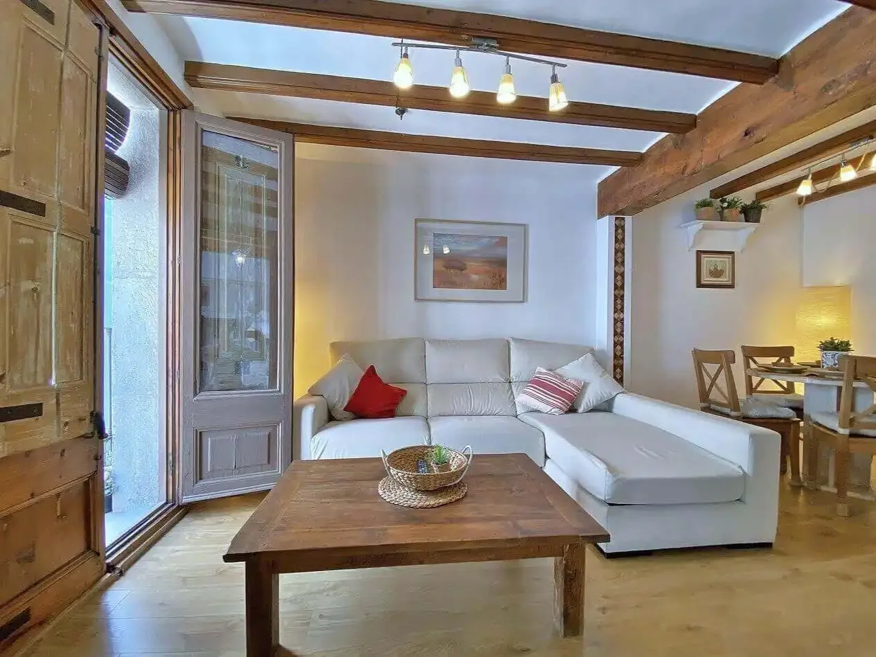Piso en  Carrer d'Avellà 6 - Foto 4