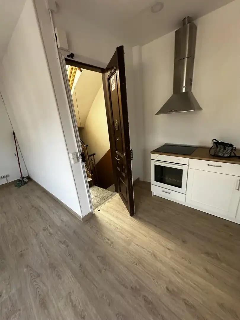 Piso en  Carrer del Baluard 66 - Foto 4